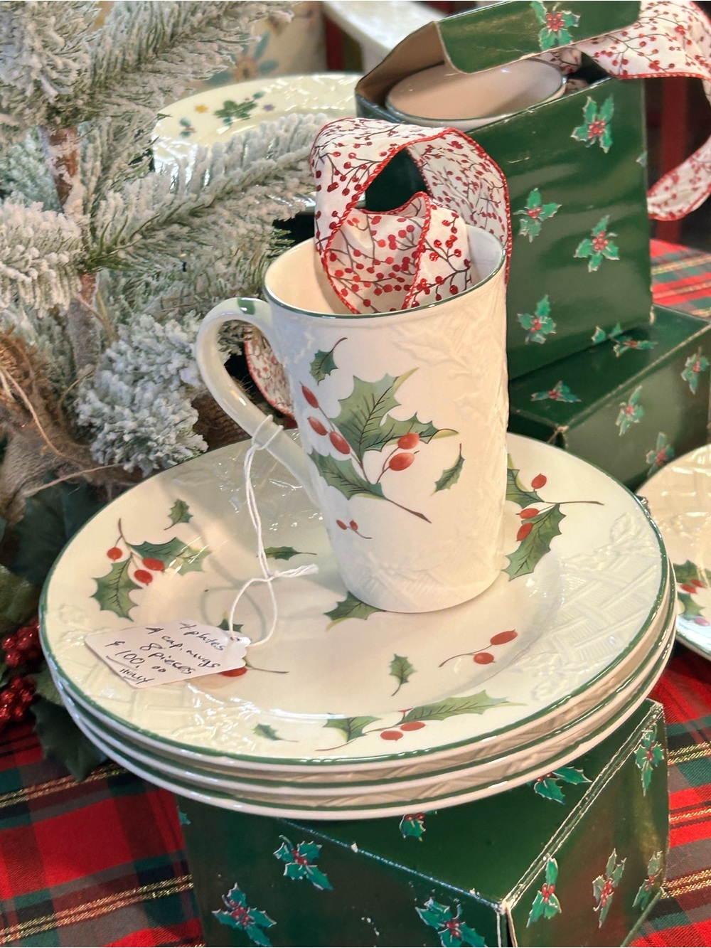 Mikasa “Season’s Holly”, (4) mugs/plates Holiday Accent to “English Countryside”